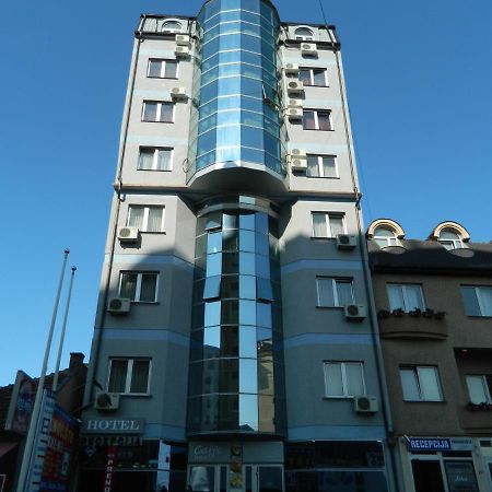Garni Hotel Rile Men Ni Extérieur photo