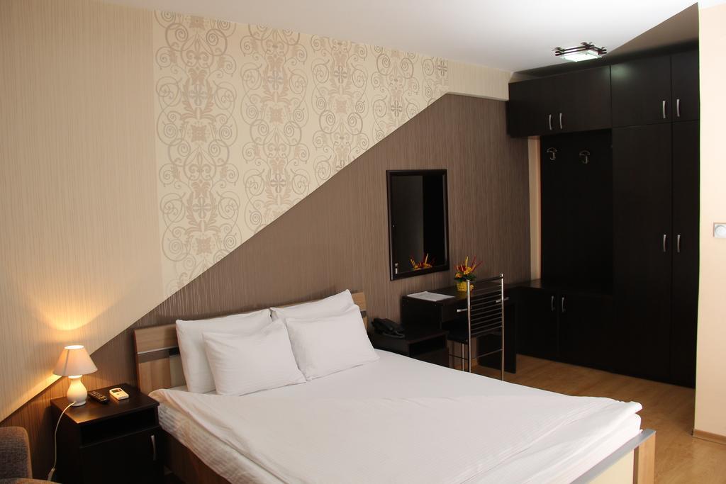 Garni Hotel Rile Men Ni Chambre photo